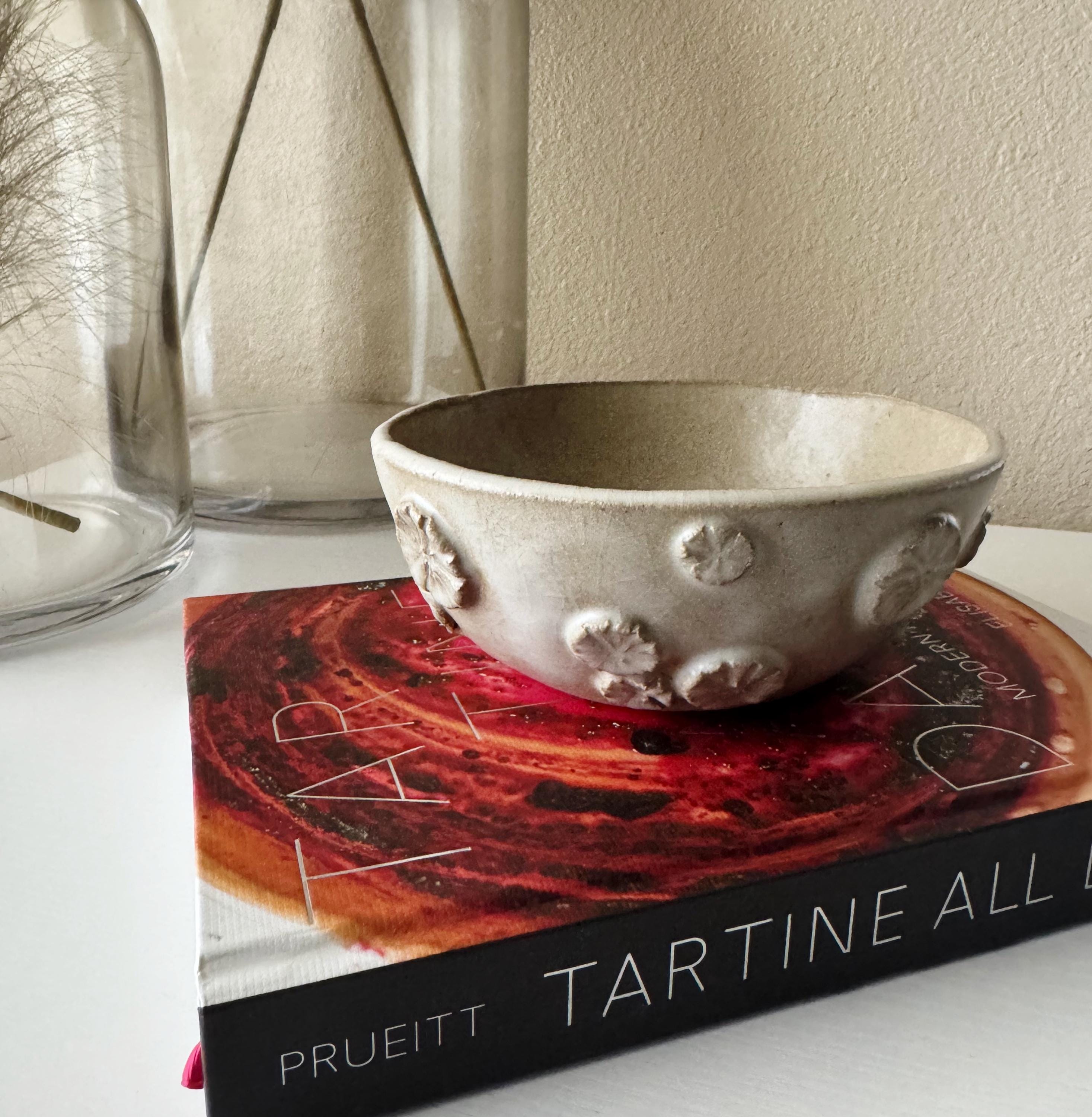 Handmade Ceramic Floral Bowl, Ivory Crackle Glaze, Decorative Floral Accents, 6.5"