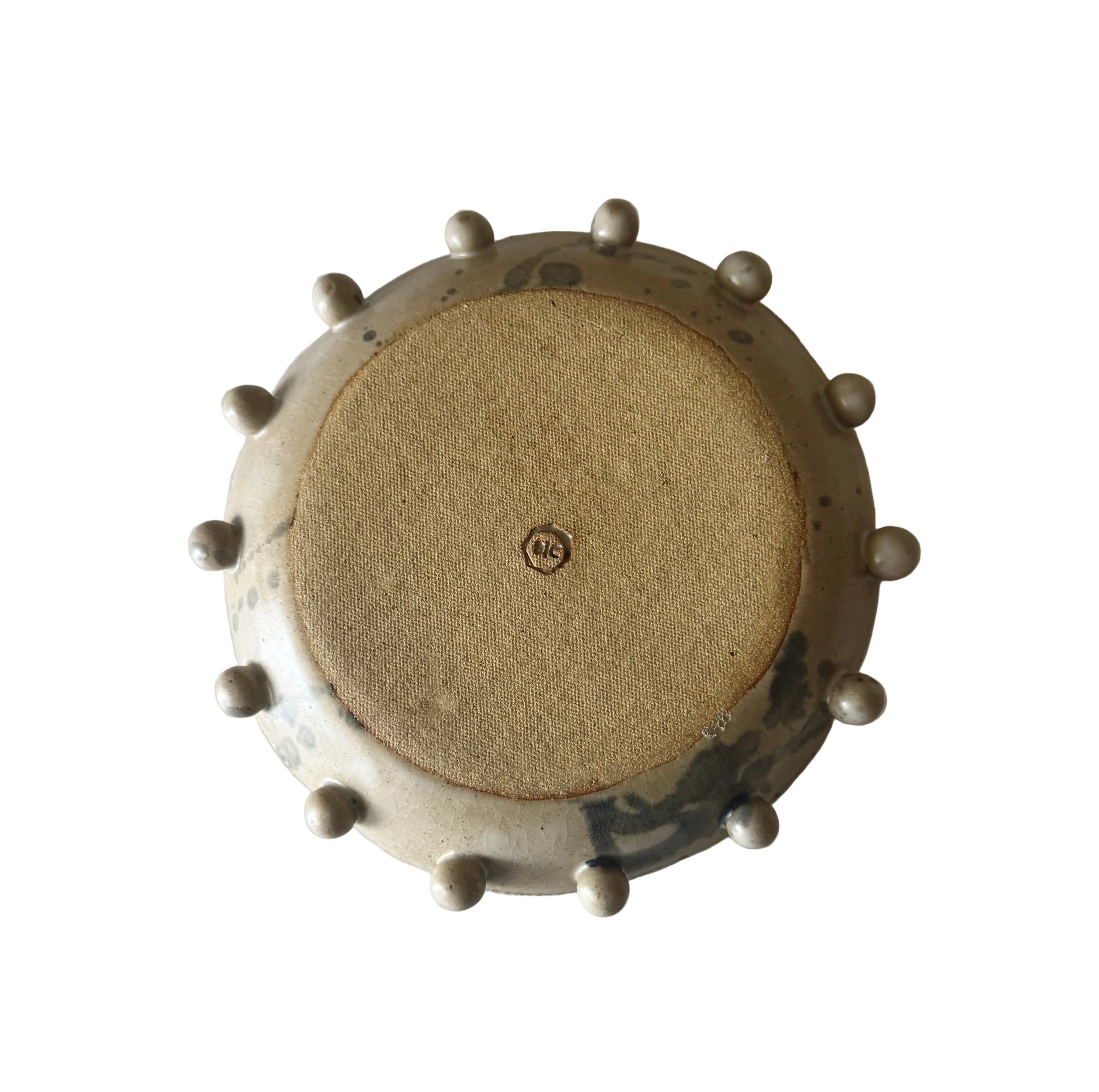 Umber Bowl | Handmade Ceramic Bowl in Ivory Black Splatter | 8"