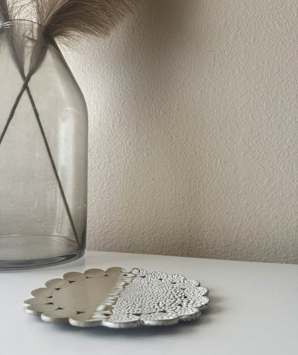 Bloom Plate | Handmade Ceramic Decorative Plate in Ivory White Crawl | 7.25"