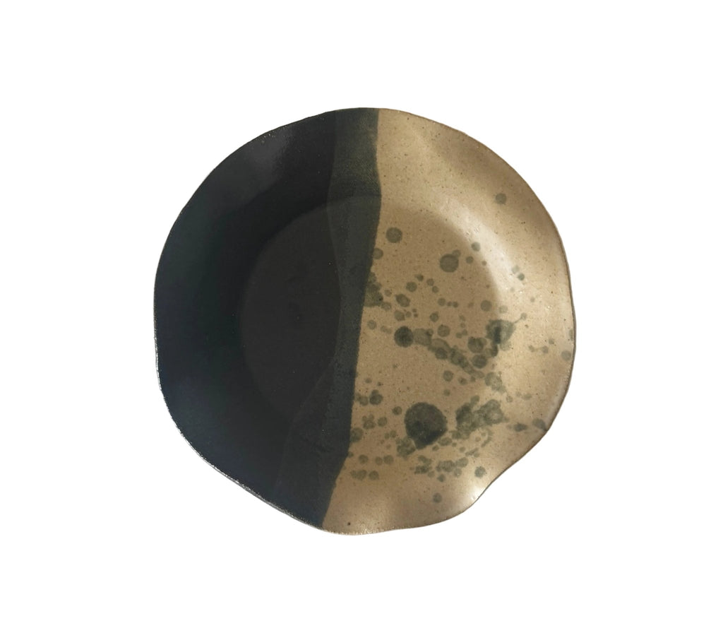Handmade Ceramic Wavy Plate in Natural/Black Splatter Color Block, 8.5" - Bordeaux Ceramics