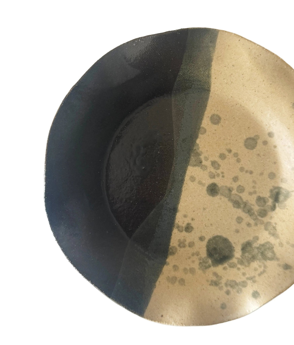 Handmade Ceramic Wavy Plate in Natural/Black Splatter Color Block, 8.5" - Bordeaux Ceramics