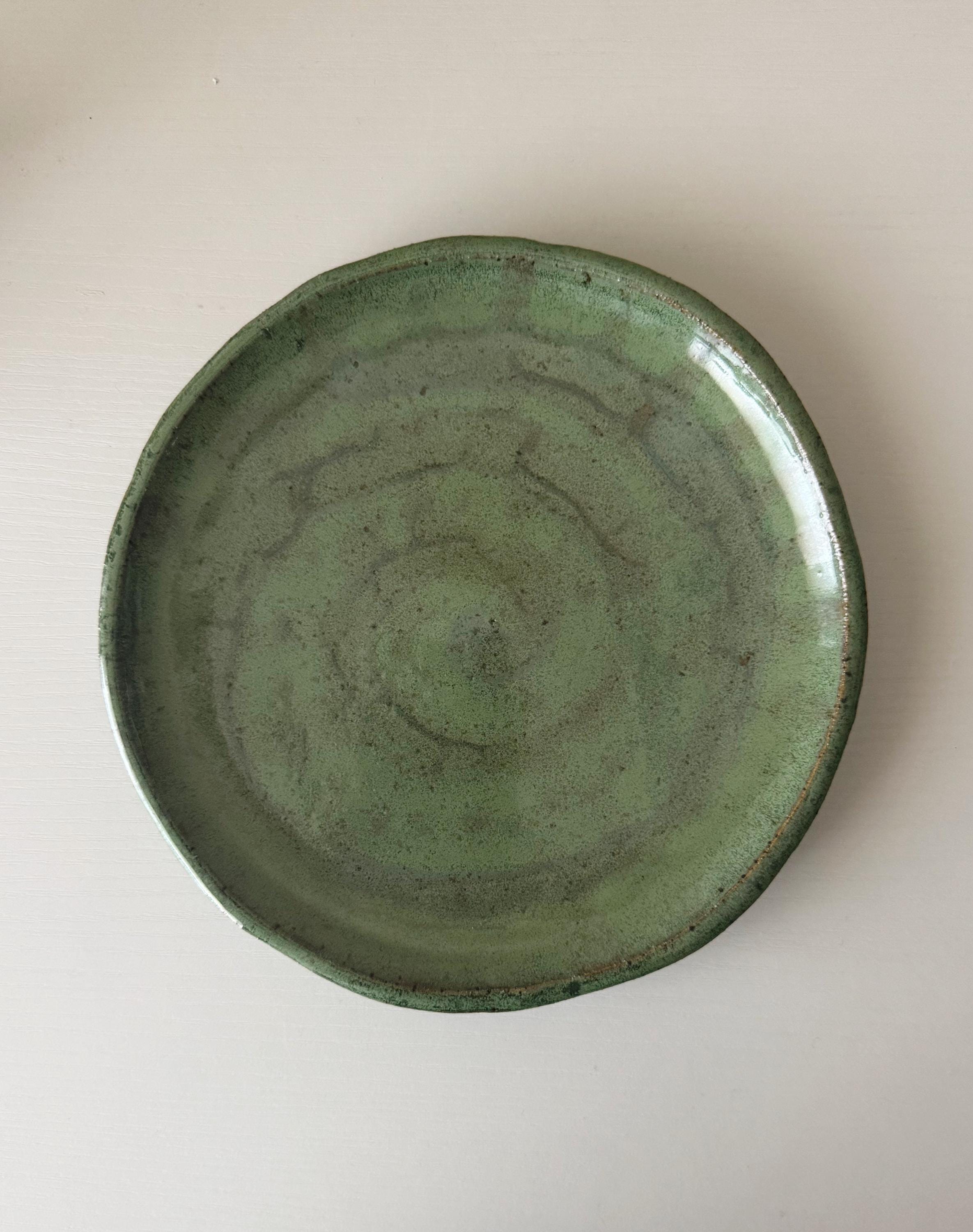Handmade Ceramic Swirl Plate in Jade/Emerald 8"