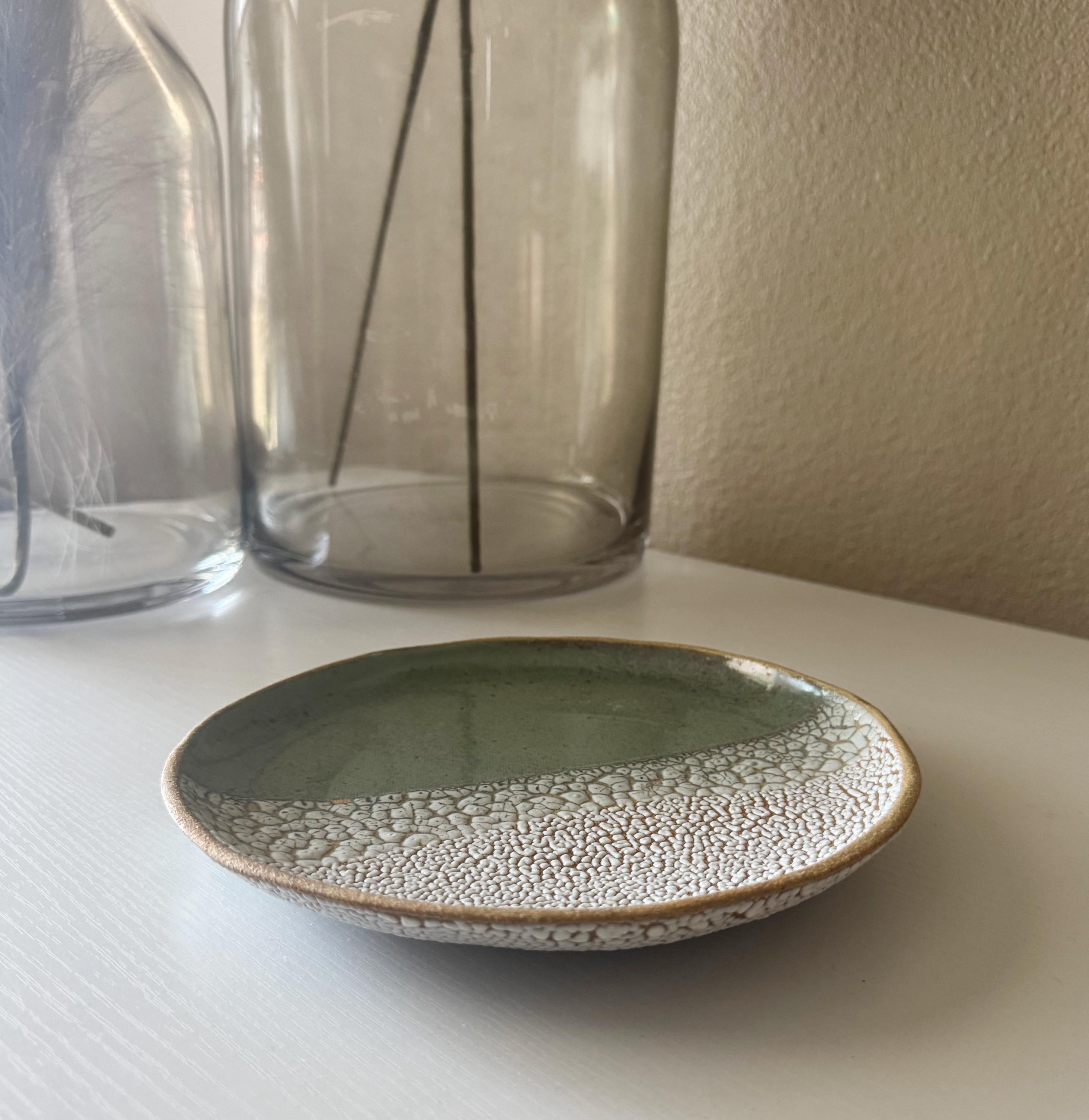 Nayarit Plate | Handmade Ceramic Decorative Plate in Seafoam Crawl | 8.25"