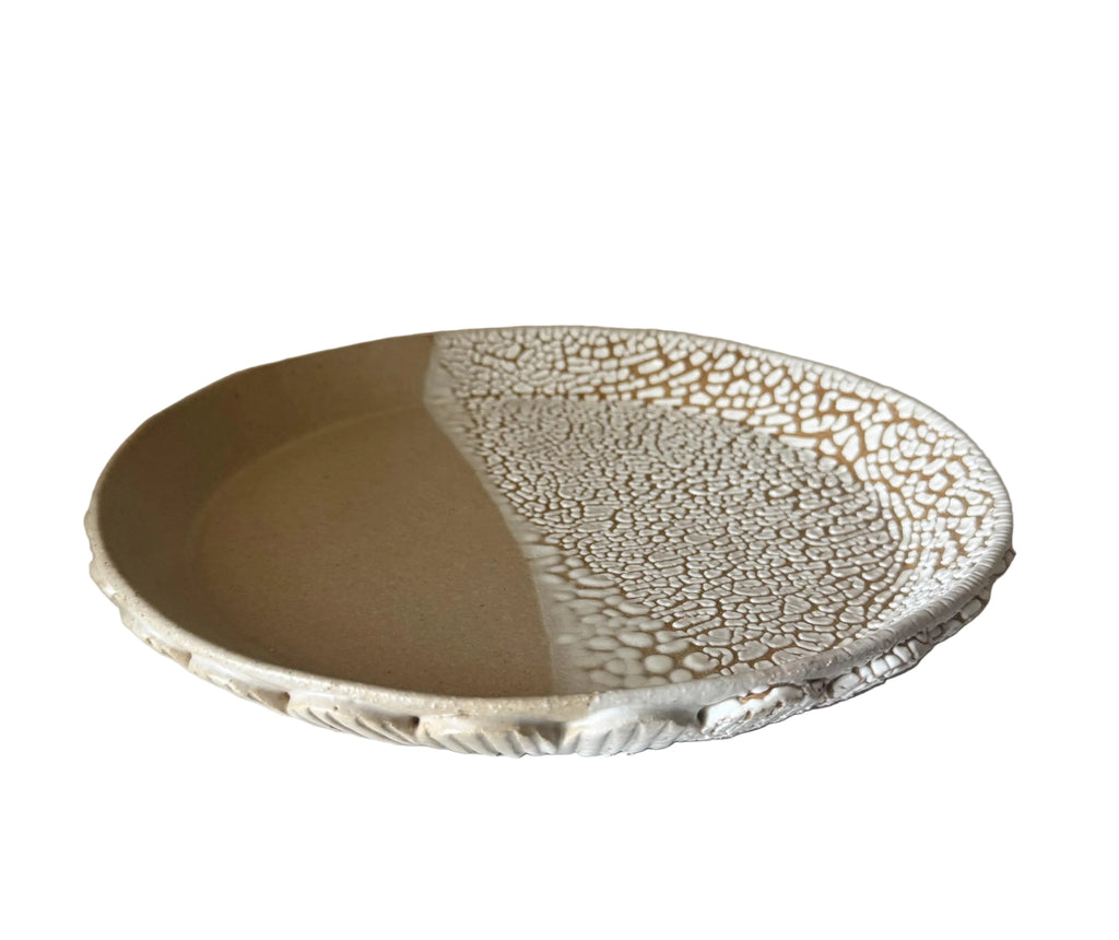 Nayarit Plate | Handmade Ceramic Decorative Platter in Natural Crawl | 10"