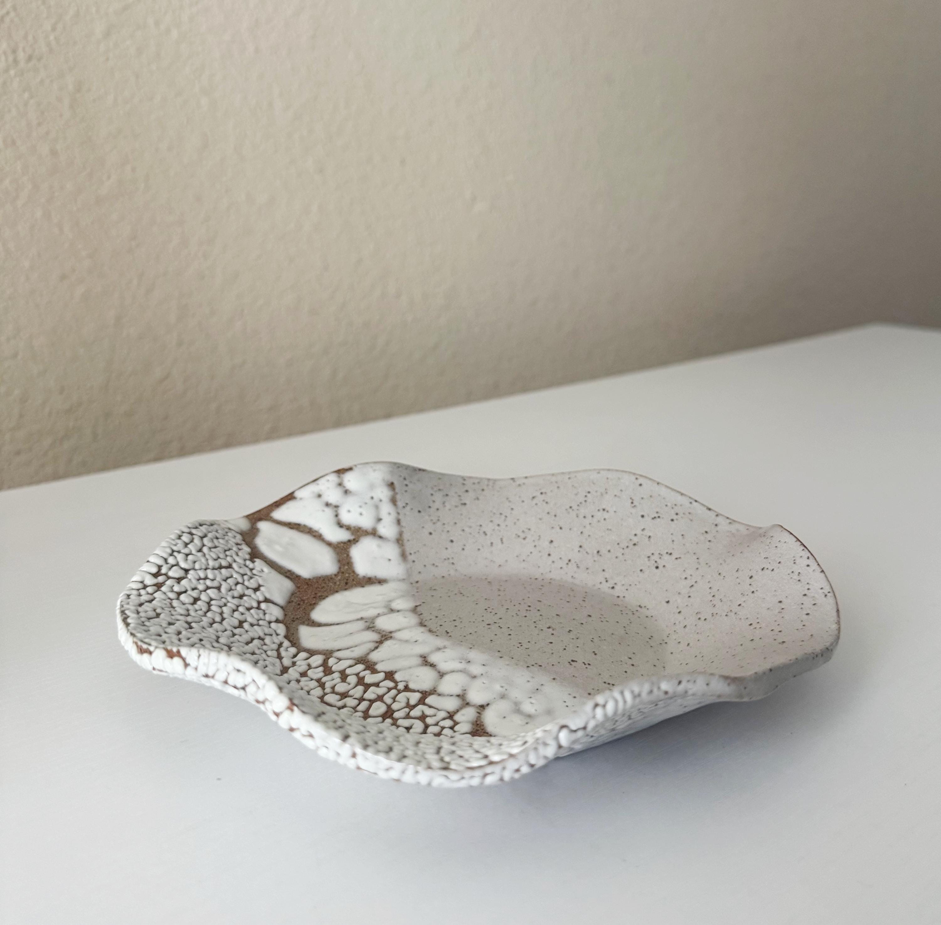 Wavy Plate | Handmade Ceramic Decorative Plate in White Crawl Speckle | 7"